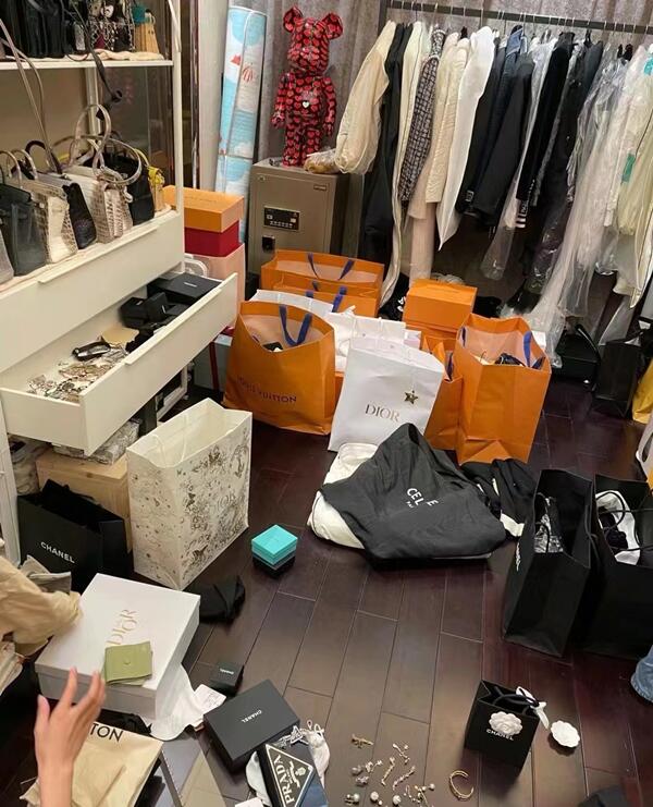 榕江县回收顶奢鞋服